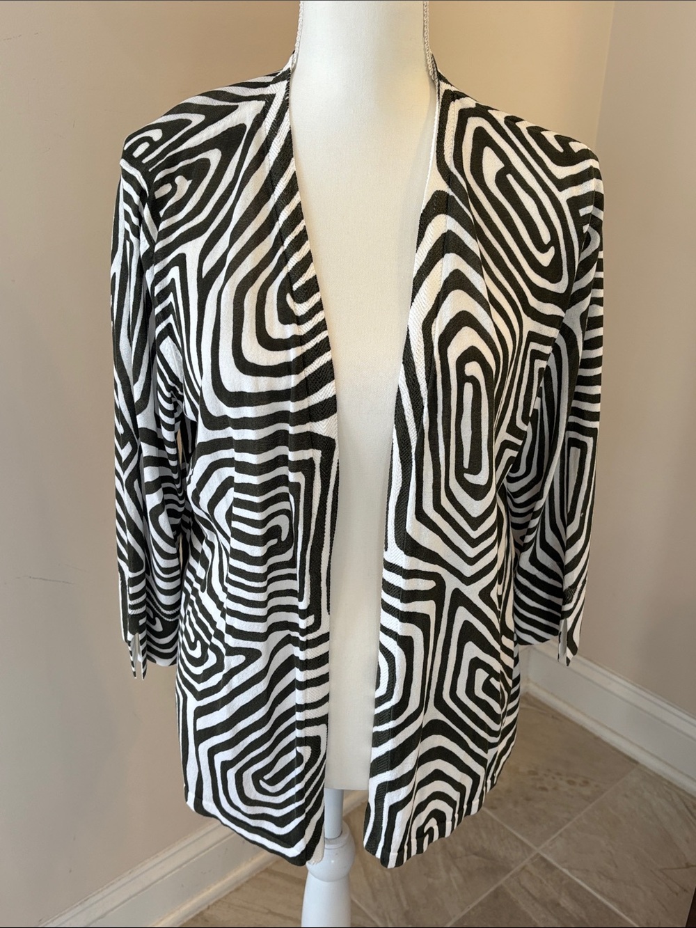 Chico's Olive and White Geometric Open-Front Cardigan
